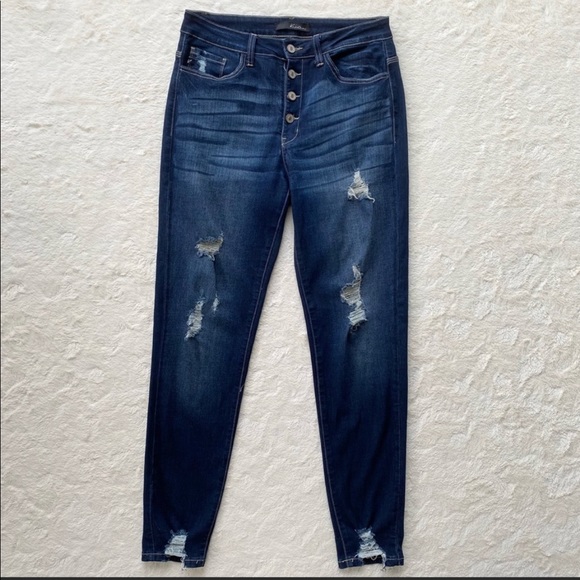 KanCan Chelsea High Rise Jeans - Picture 4 of 10
